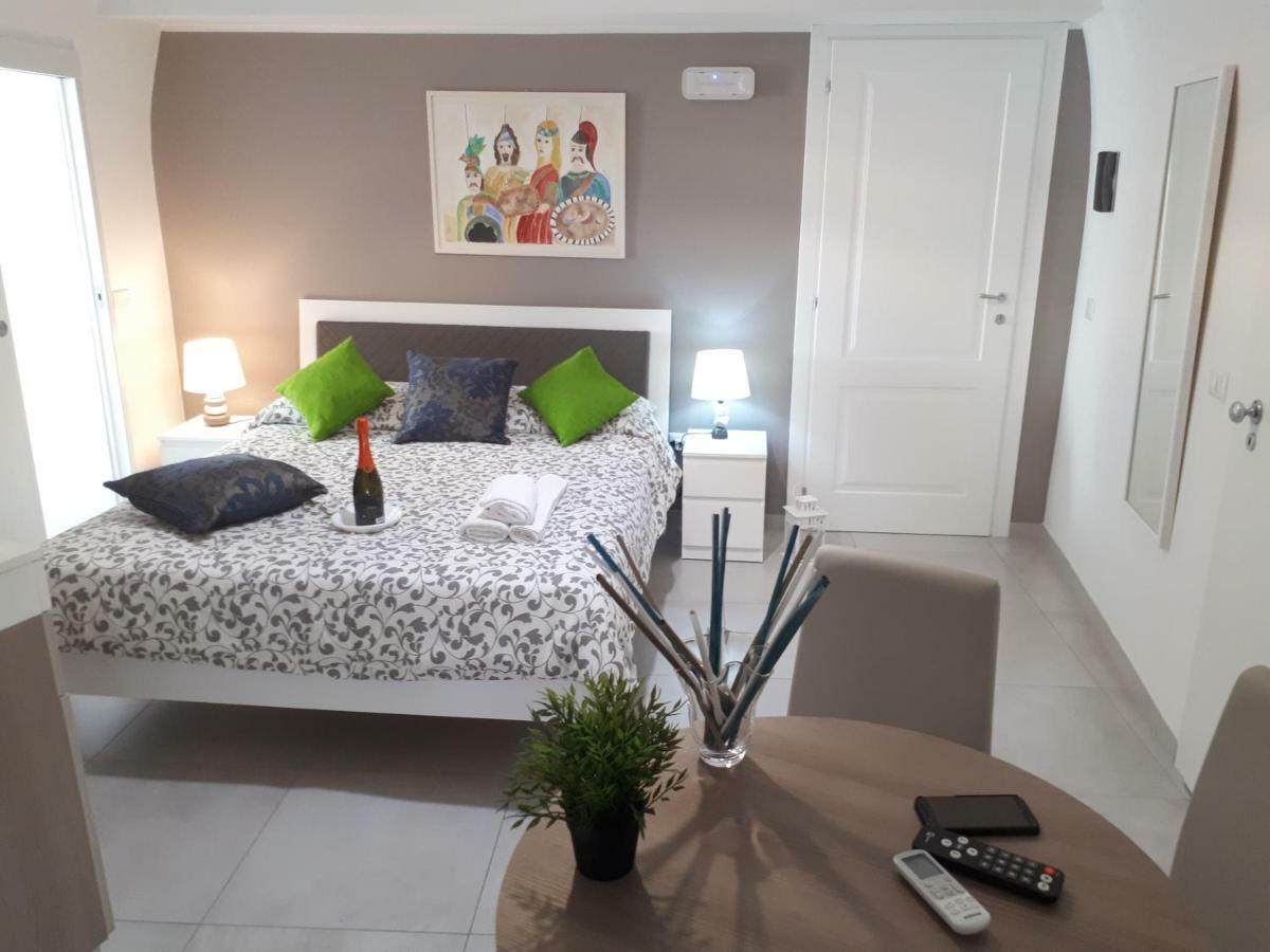 Benedettini - Exclusive Apartments & Monastery View Katania Zewnętrze zdjęcie